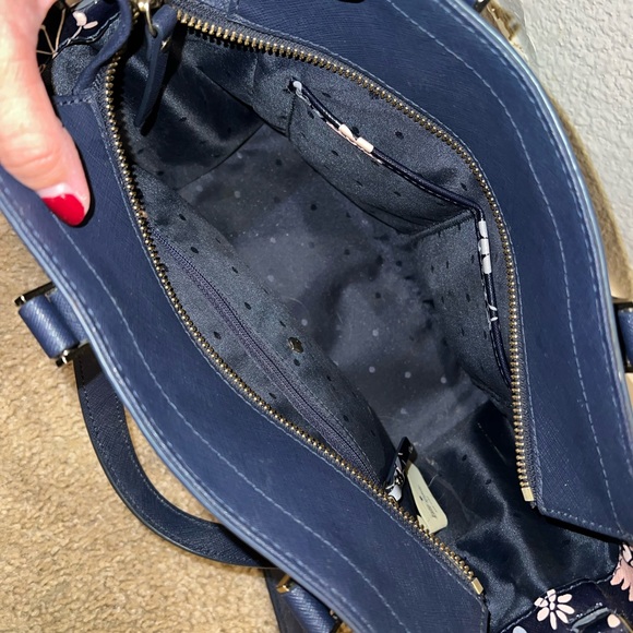 Kate Spade Crossbody - Picture 2 of 3